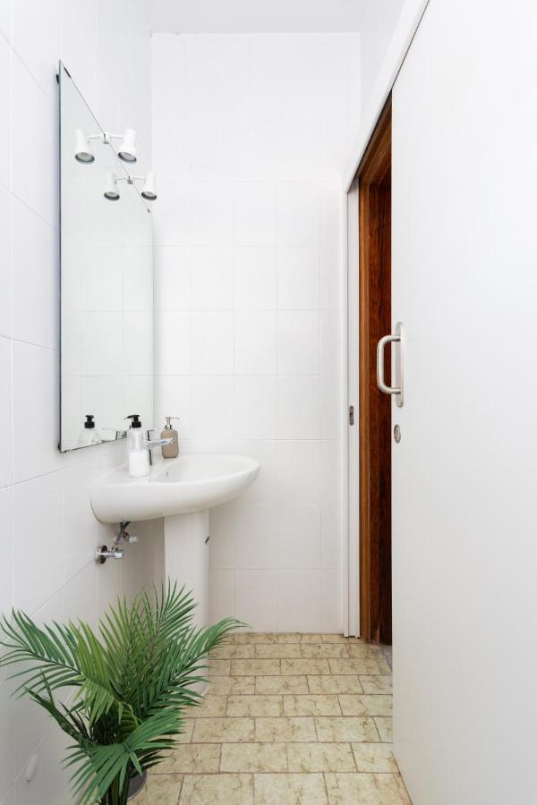 Eden Rentals 103 Surfy Stylish Bed&Coffee Room Granadilla De Abona Exterior foto